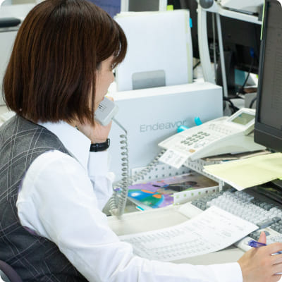 お問い合わせ・受付の様子